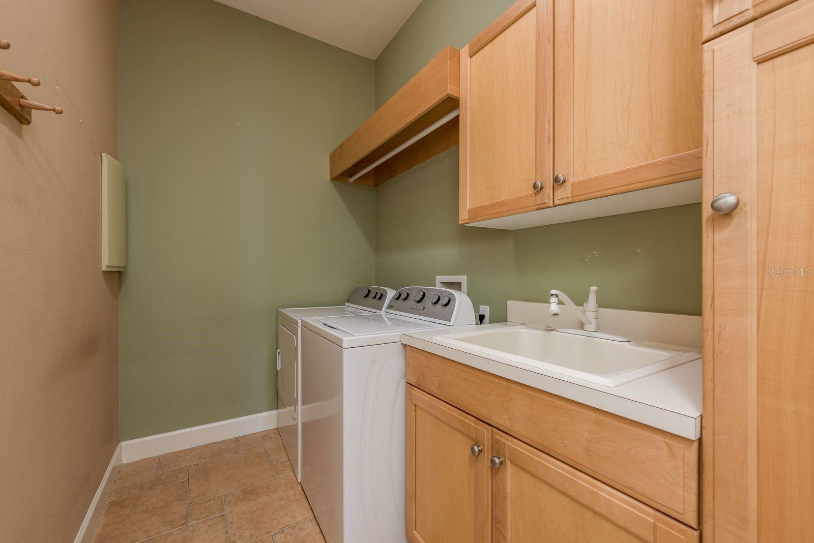 Image 37 of 57 For 5264 Karlsburg Place