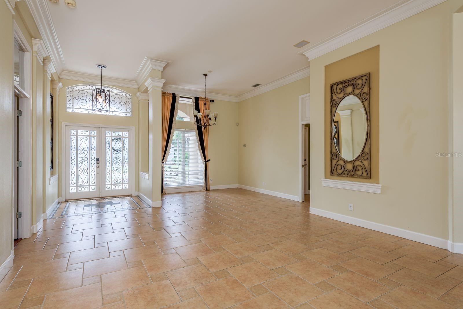 Image 7 of 57 For 5264 Karlsburg Place