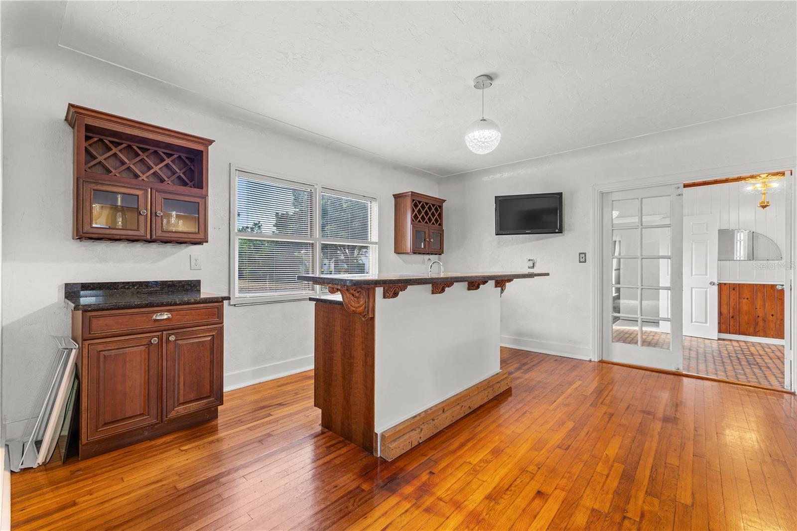 Image 12 of 63 For 8231 36th Avenue N