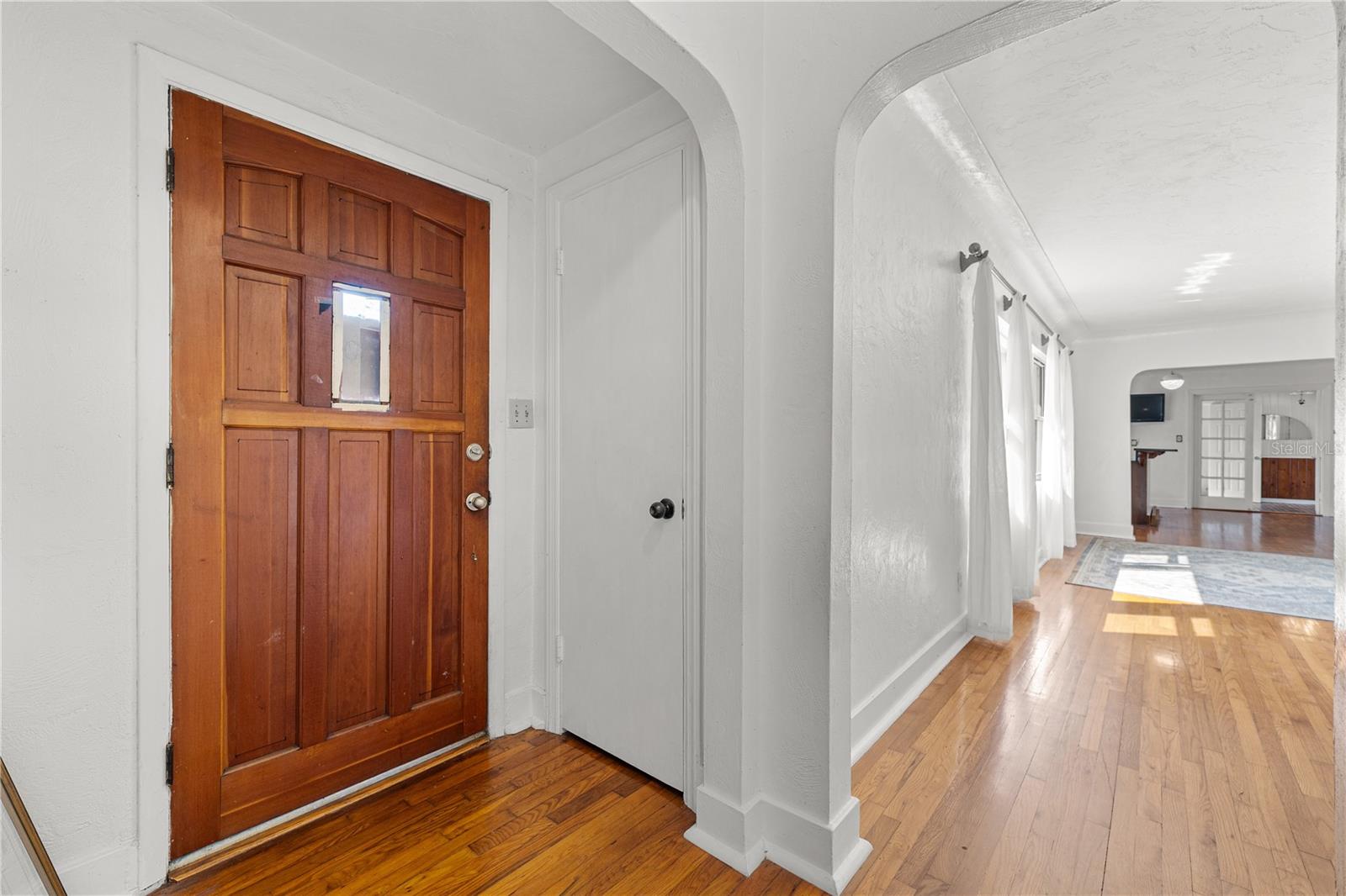 Image 23 of 63 For 8231 36th Avenue N