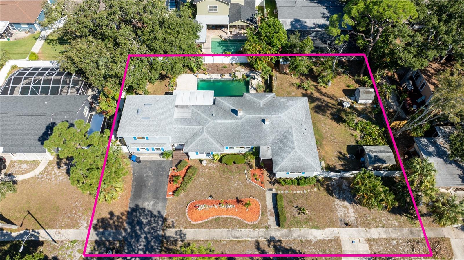 Image 3 of 63 For 8231 36th Avenue N