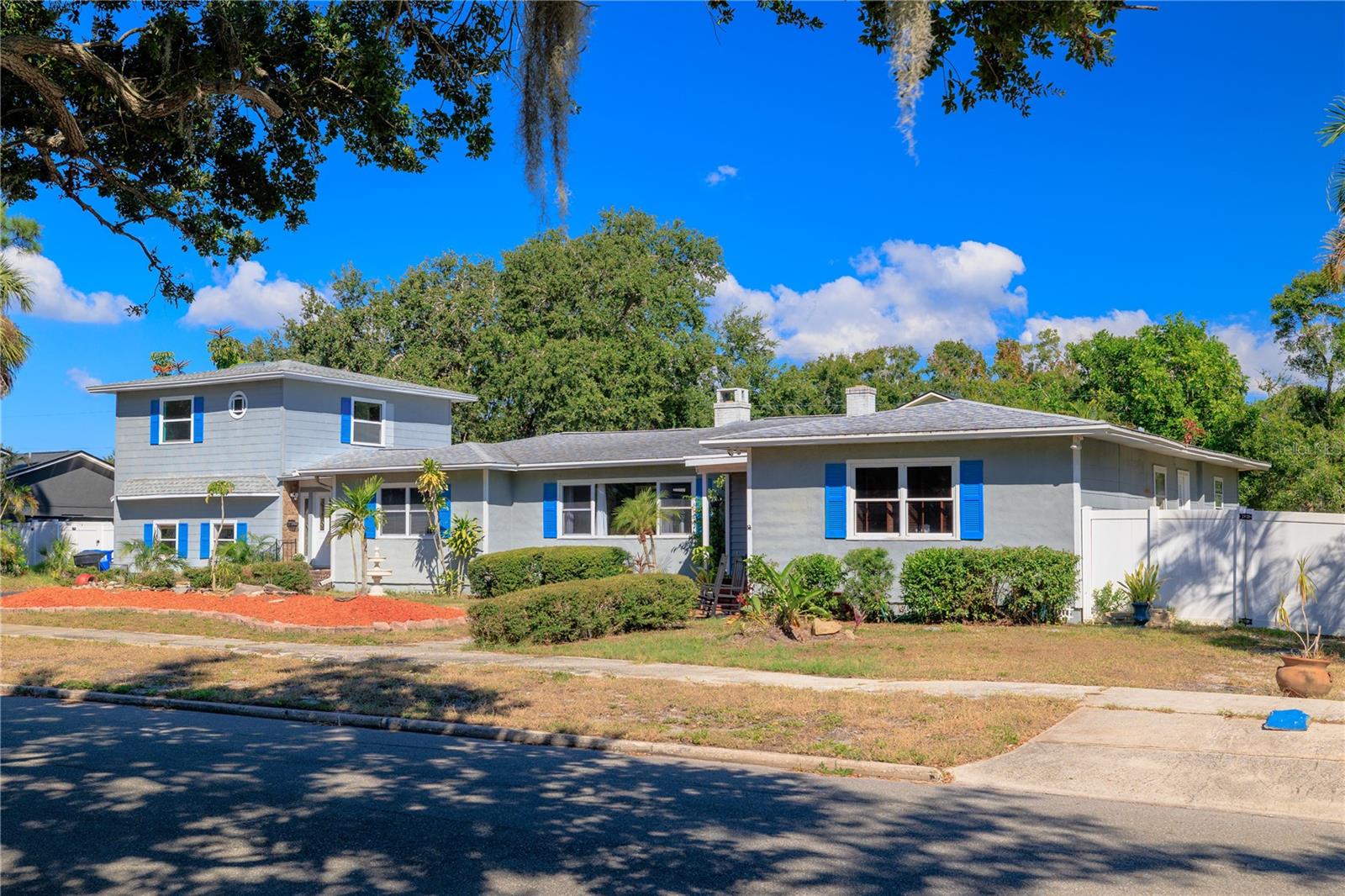 Image 43 of 63 For 8231 36th Avenue N