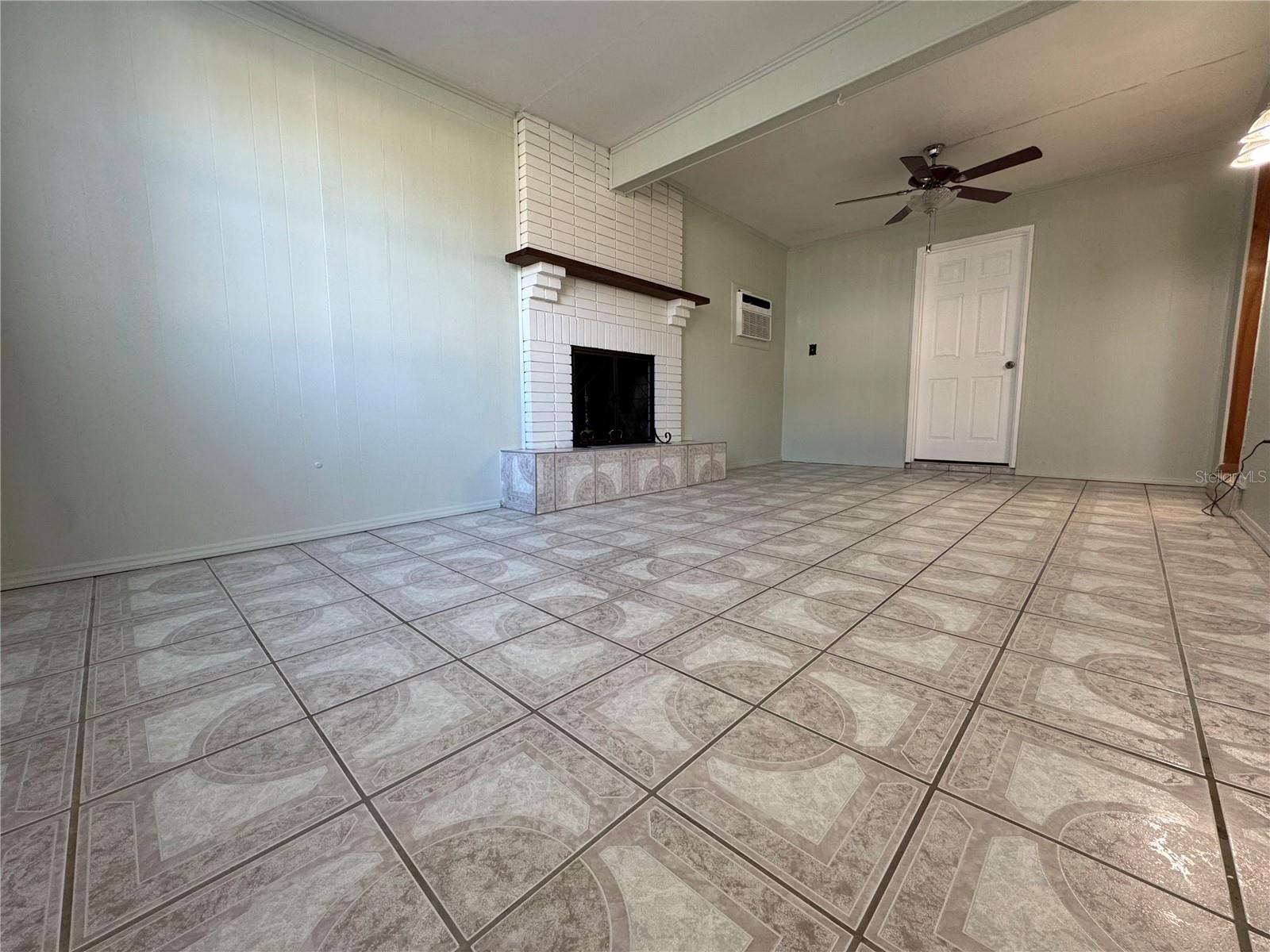 Image 12 of 29 For 6004 Hale Avenue