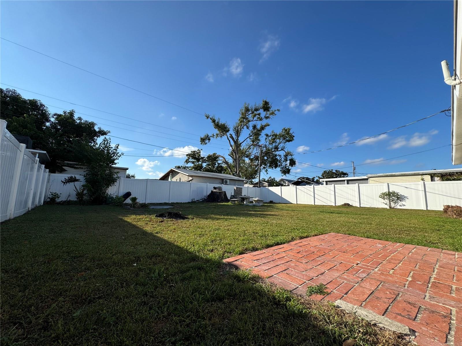 Image 26 of 29 For 6004 Hale Avenue