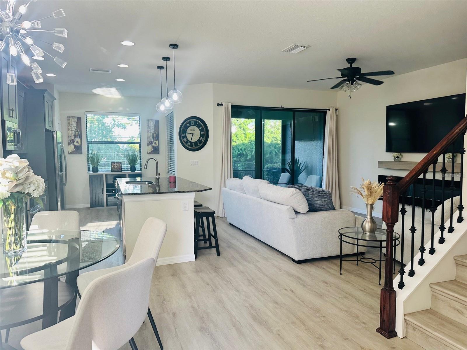 Image 3 of 9 For 4868 Wandering Way