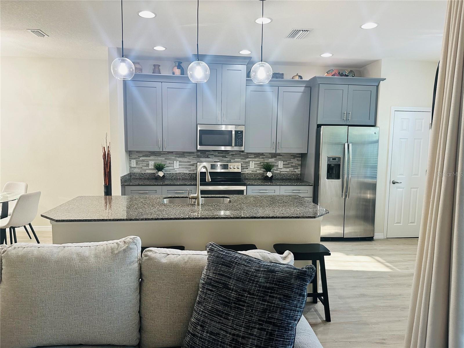 Image 4 of 9 For 4868 Wandering Way