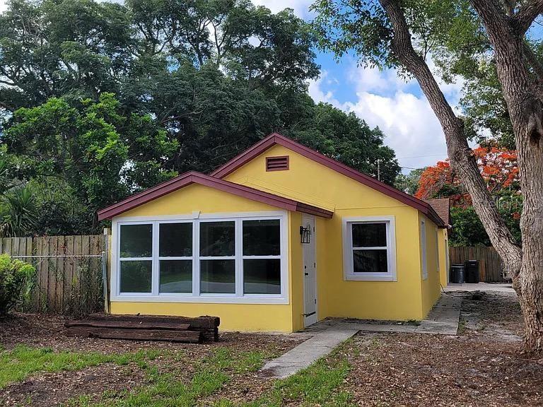 Details for 2546 50th Avenue N, ST PETERSBURG, FL 33714