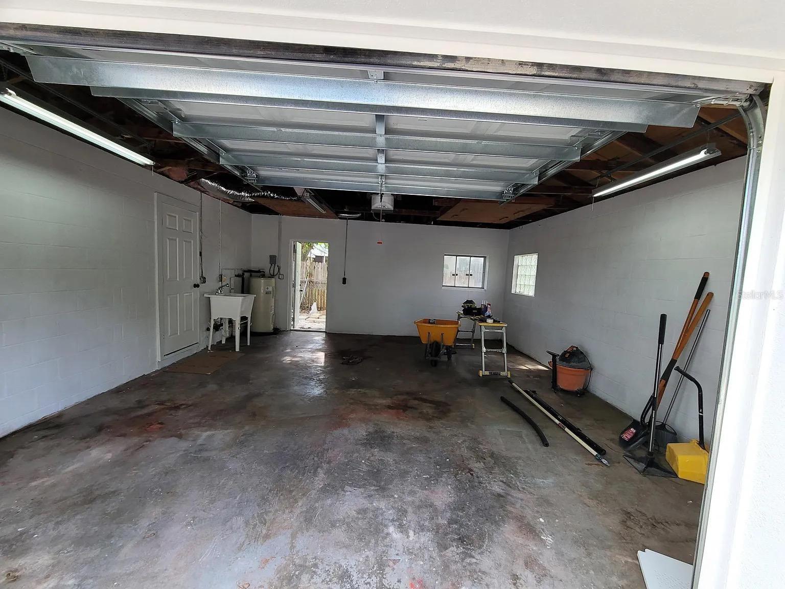 Image 14 of 15 For 2546 50th Avenue N