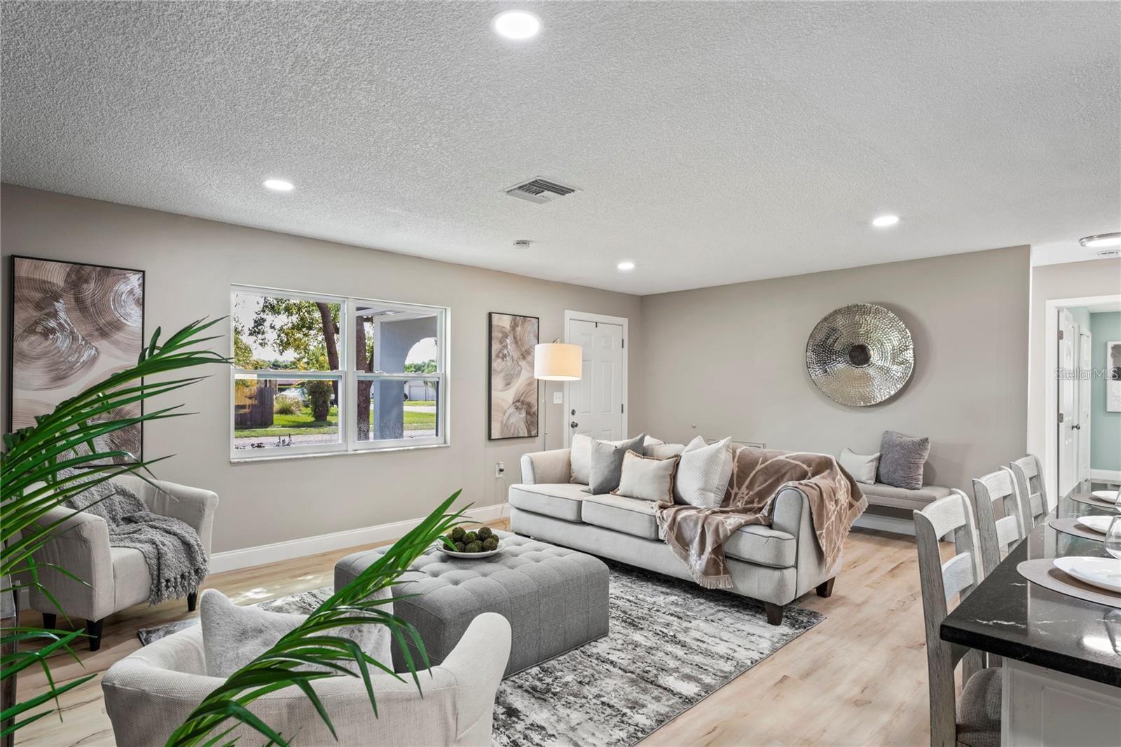 Image 10 of 25 For 7843 Crosier Court