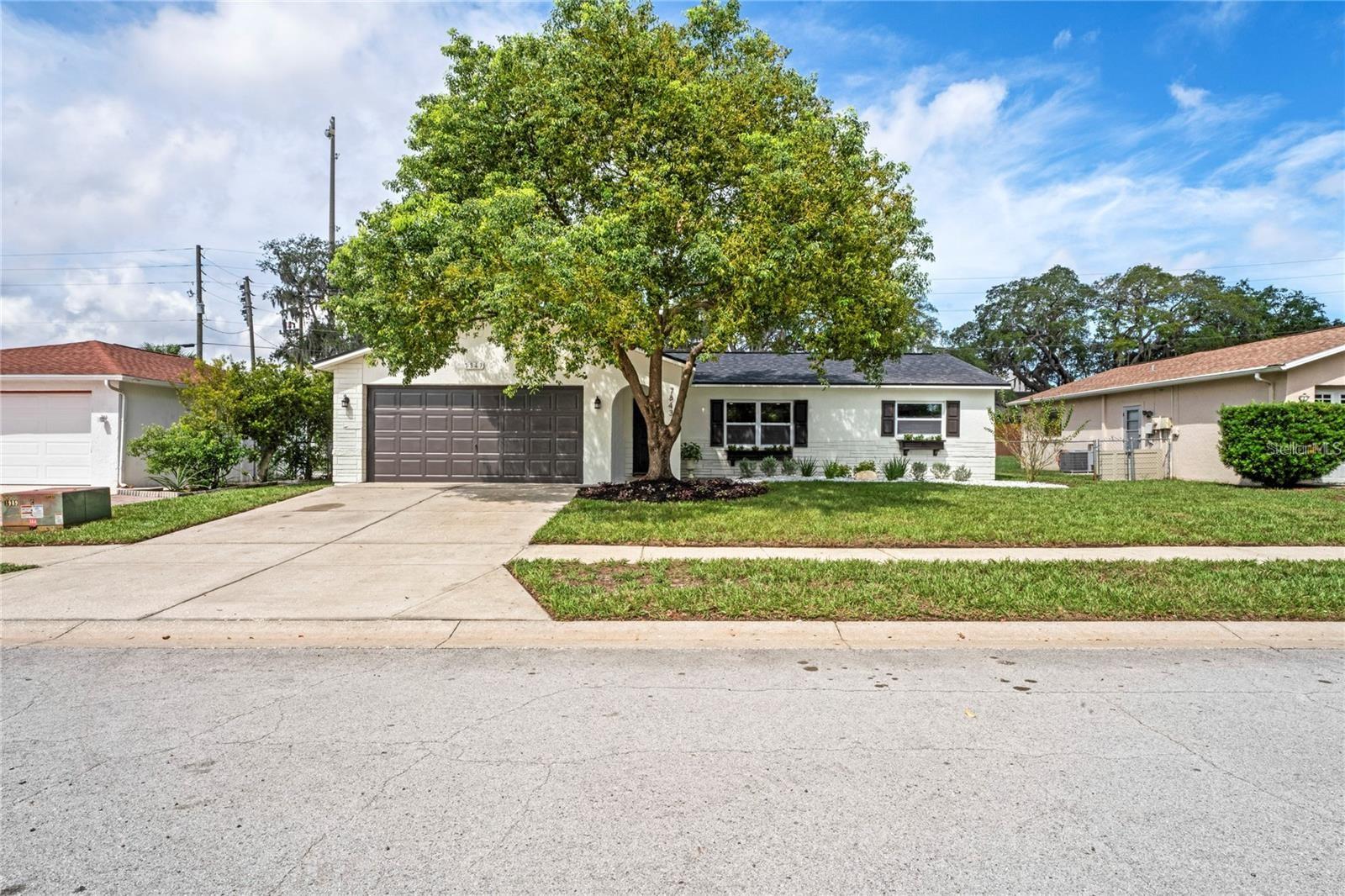 Image 2 of 25 For 7843 Crosier Court