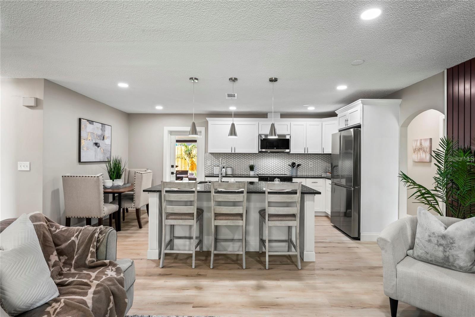 Image 8 of 25 For 7843 Crosier Court