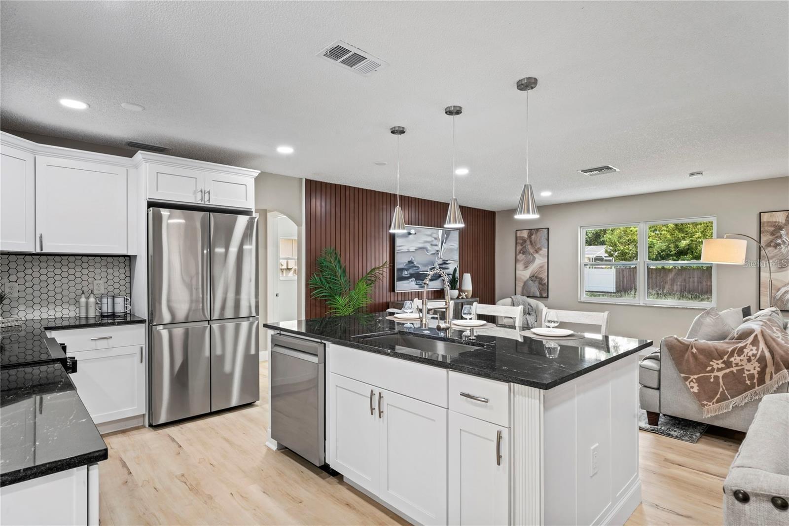 Image 9 of 25 For 7843 Crosier Court