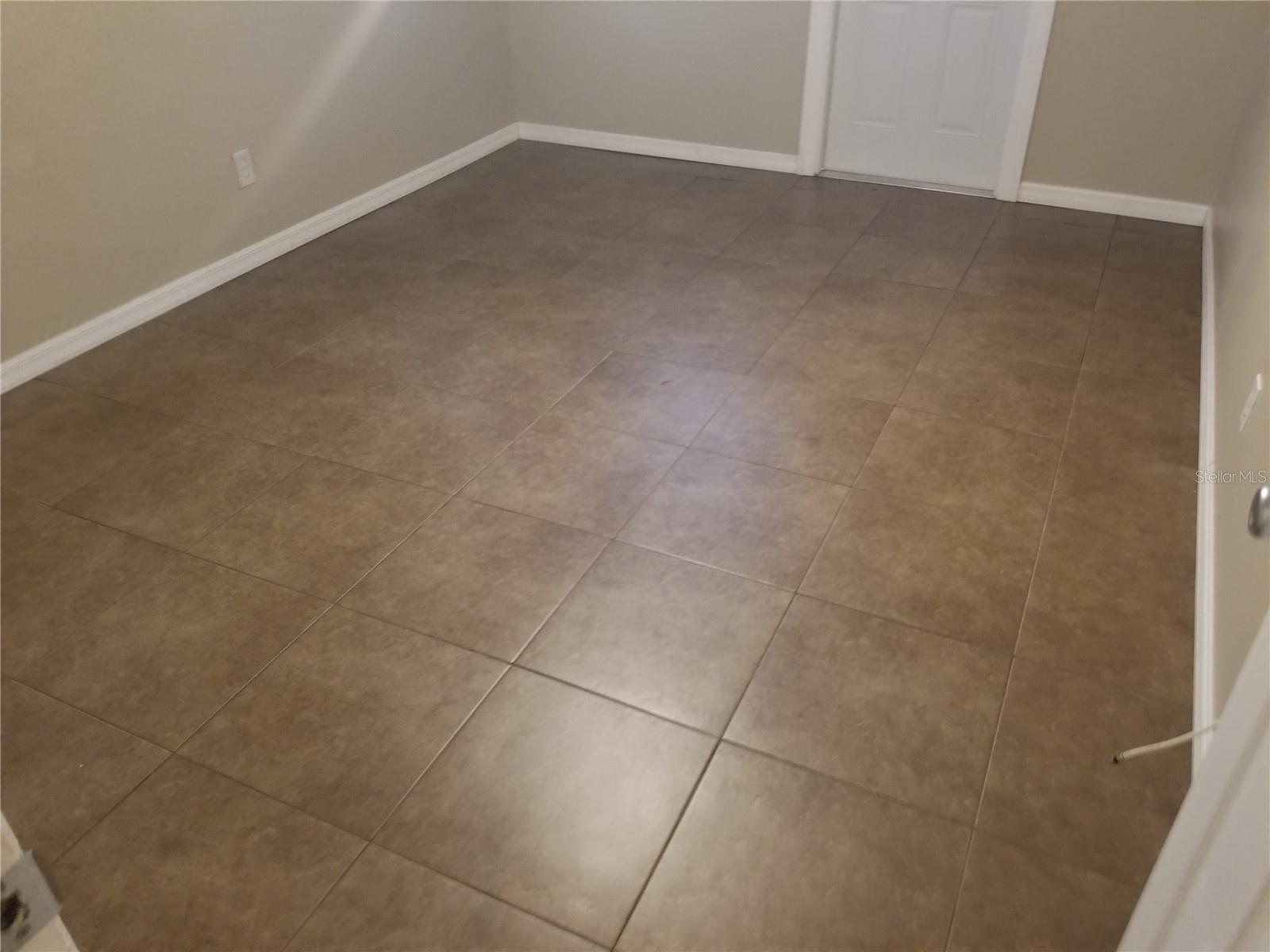 Image 10 of 19 For 7100 Dartmouth Avenue N 4