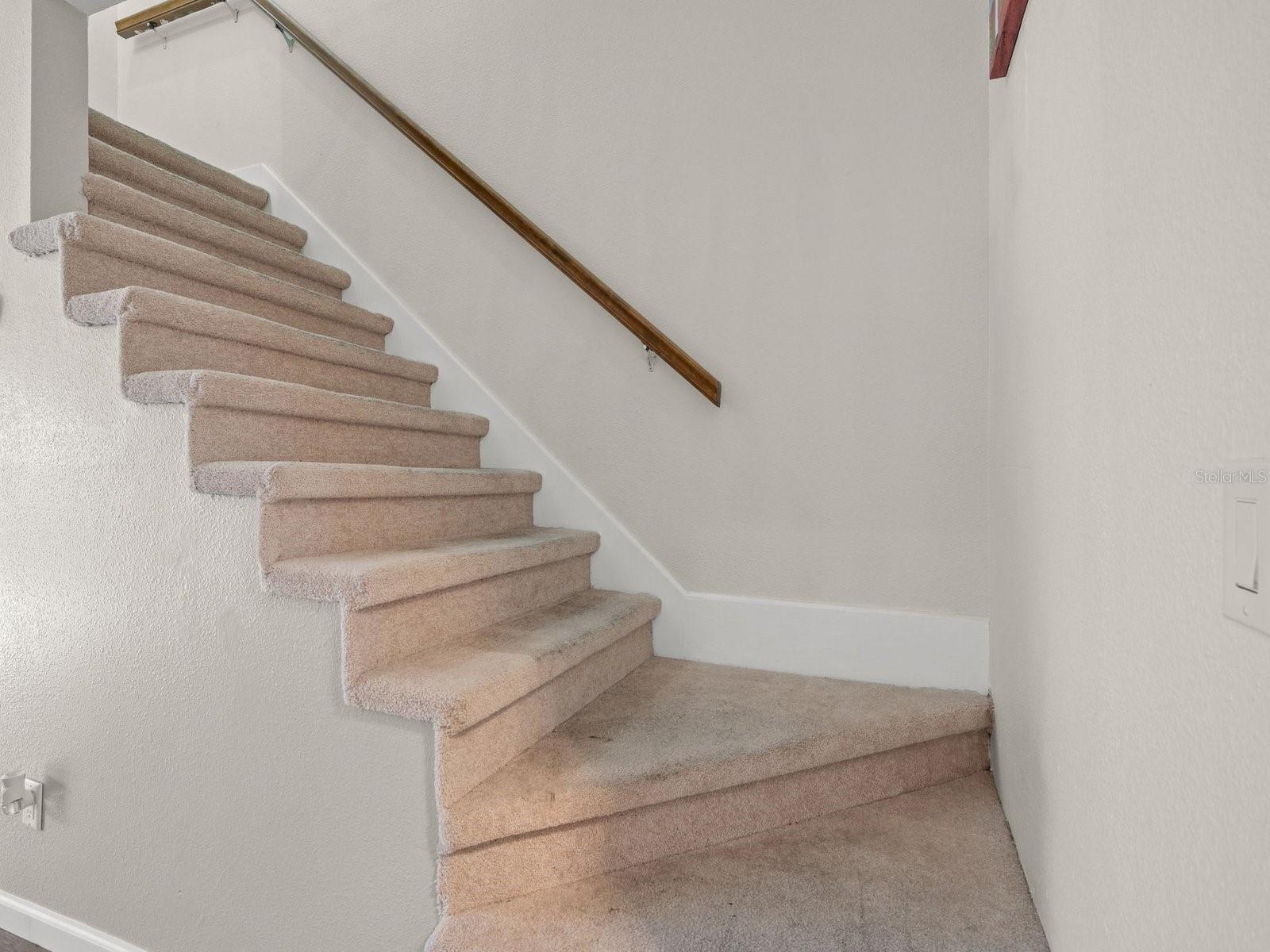 Image 14 of 30 For 1722 Mill Run Circle