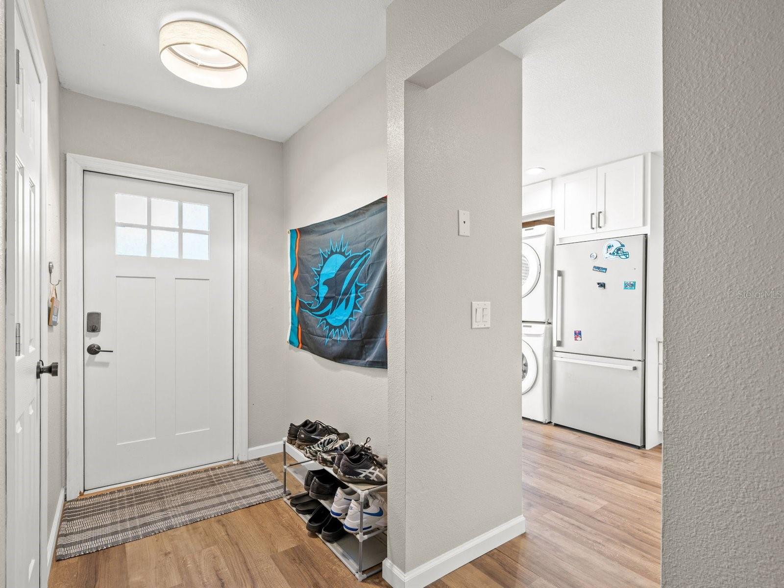 Image 3 of 30 For 1722 Mill Run Circle