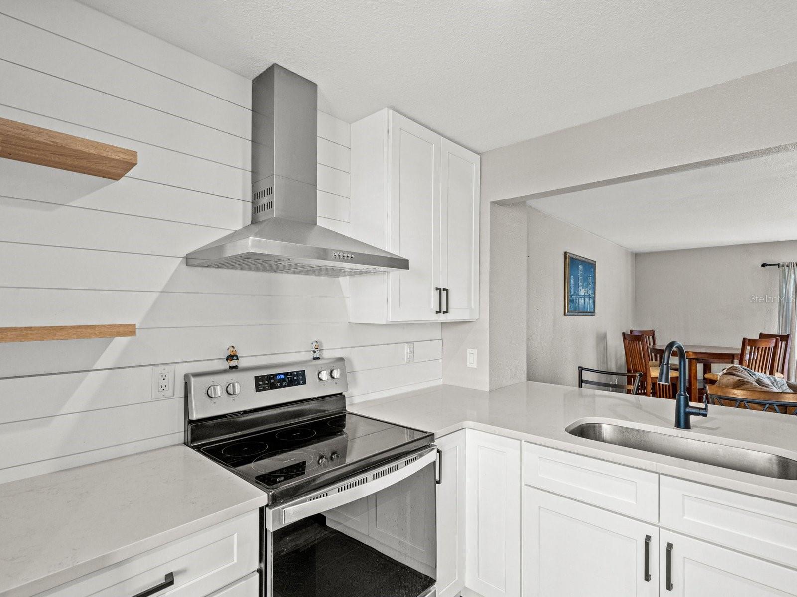 Image 5 of 30 For 1722 Mill Run Circle