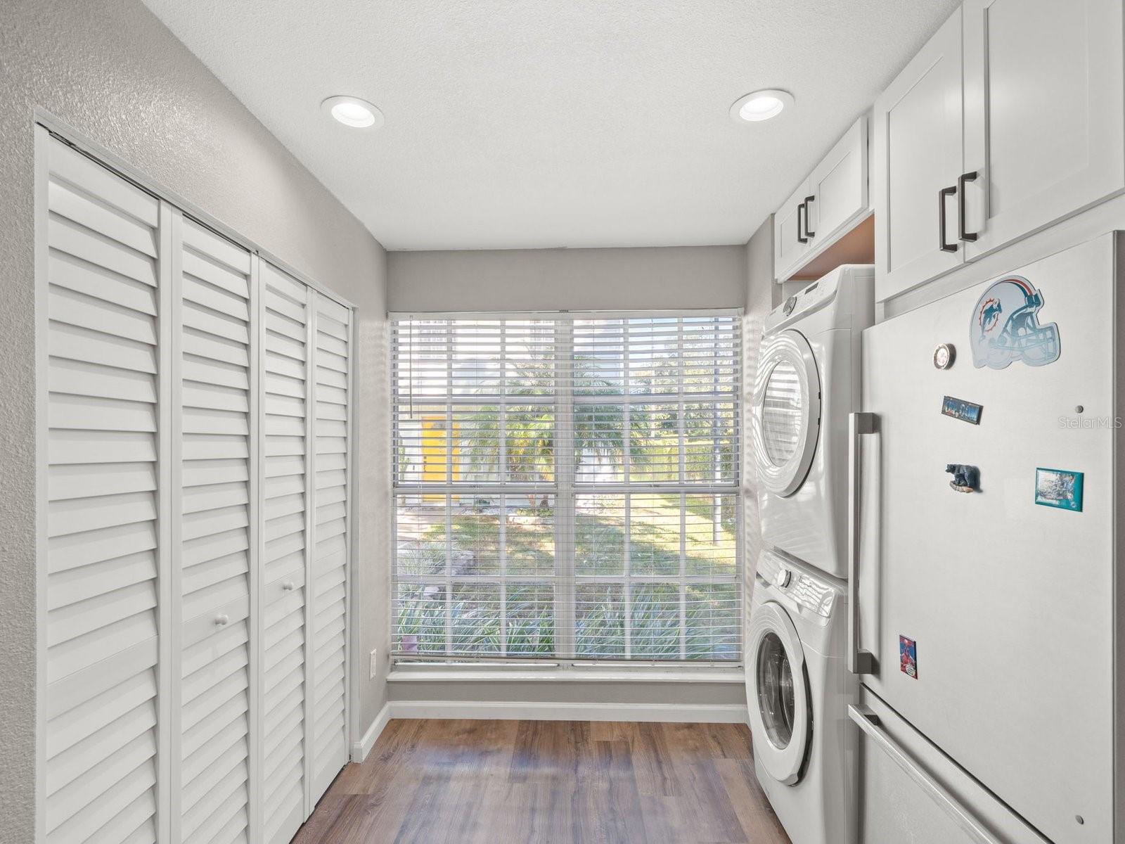 Image 6 of 30 For 1722 Mill Run Circle