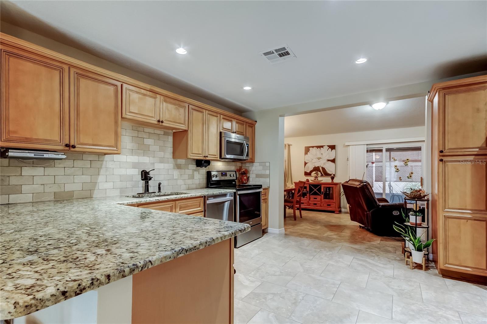 Image 8 of 46 For 4503 Dreisler Street