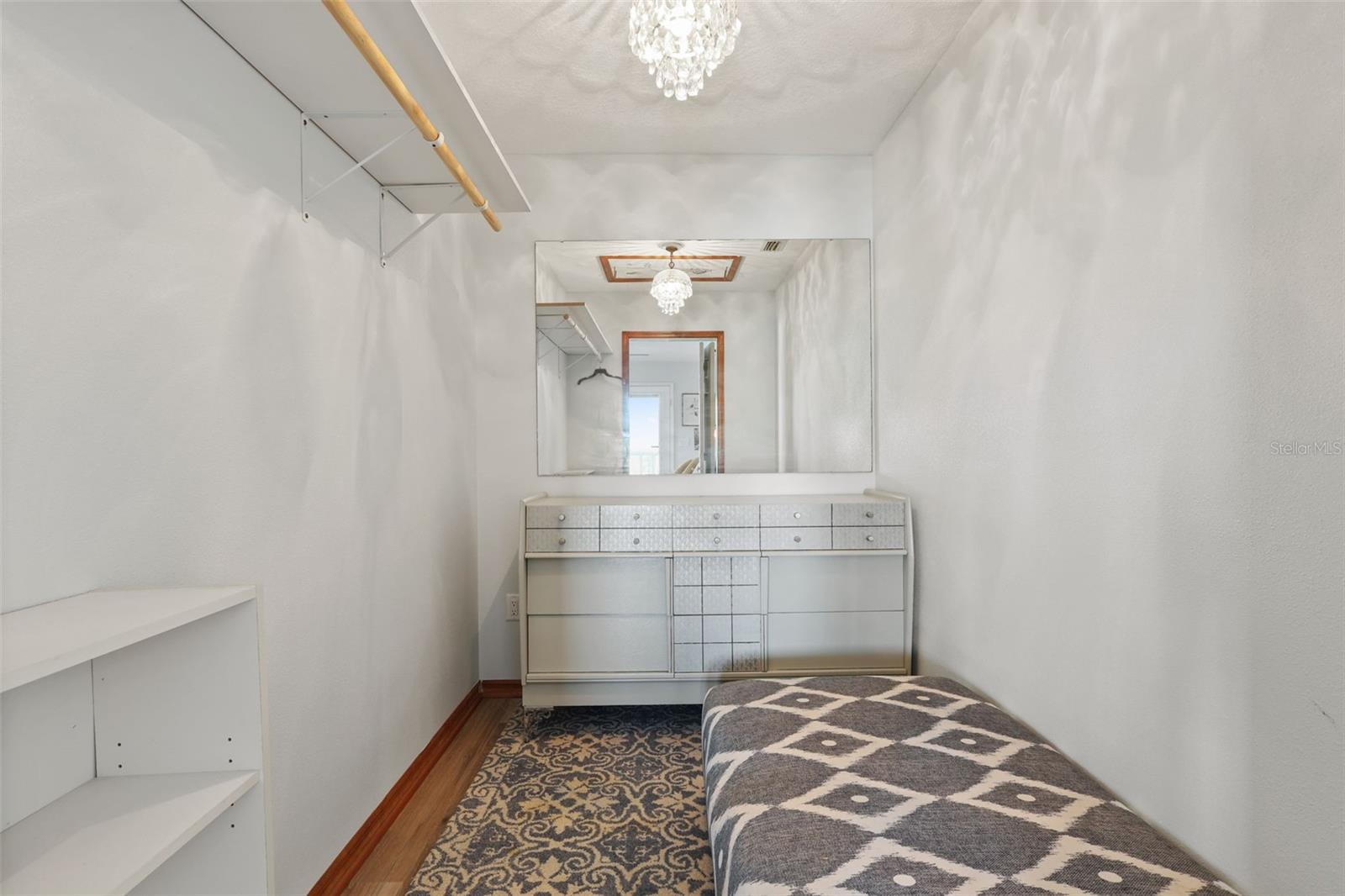 Listing photo id 26 for 4137 Des Prez Court