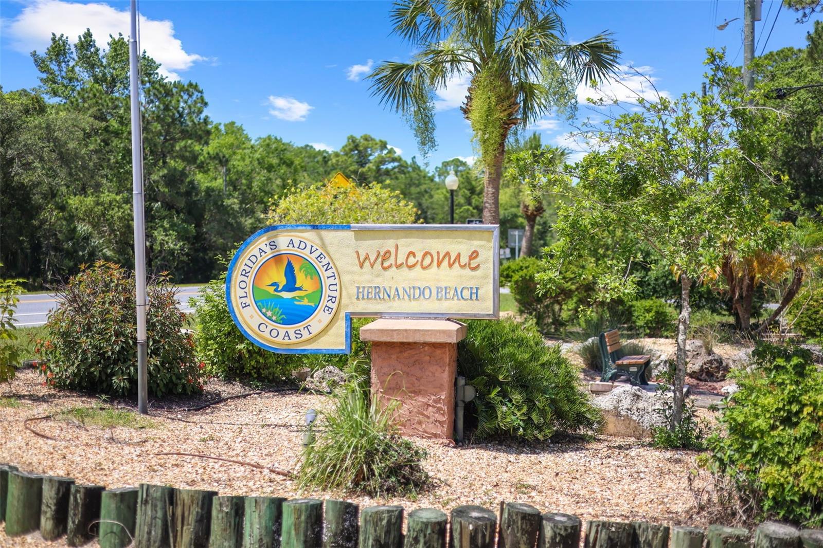 Listing photo id 57 for 4137 Des Prez Court