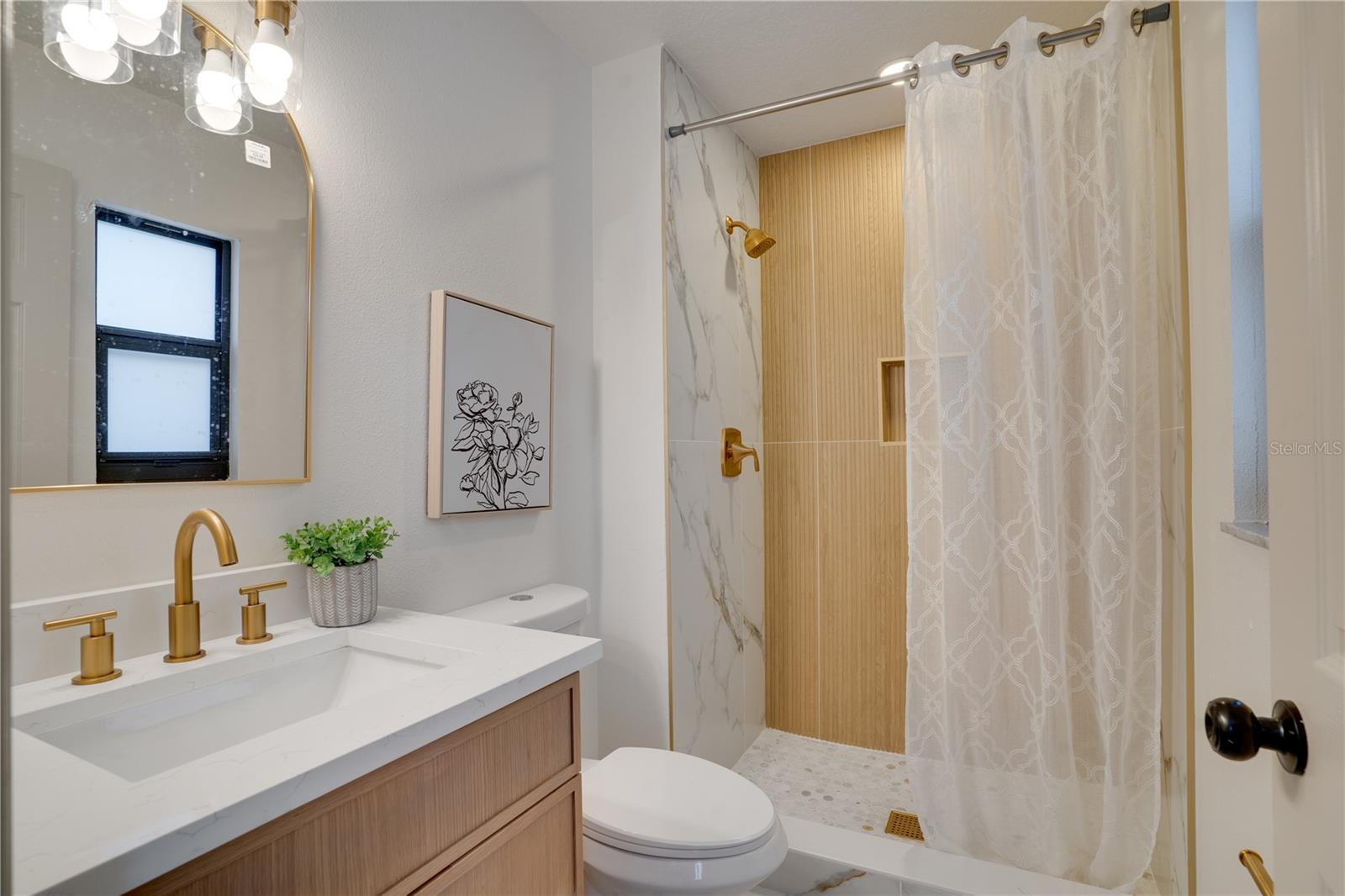 Image 17 of 36 For 5871 99th Terrace N