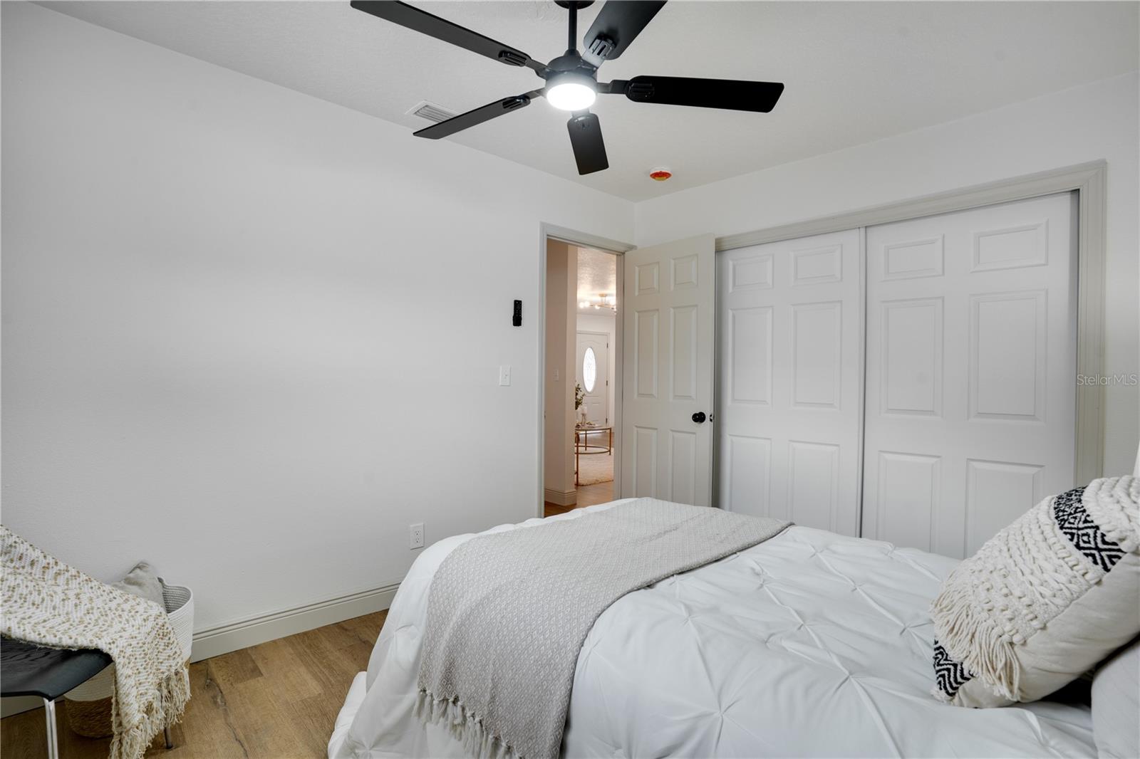 Image 20 of 36 For 5871 99th Terrace N