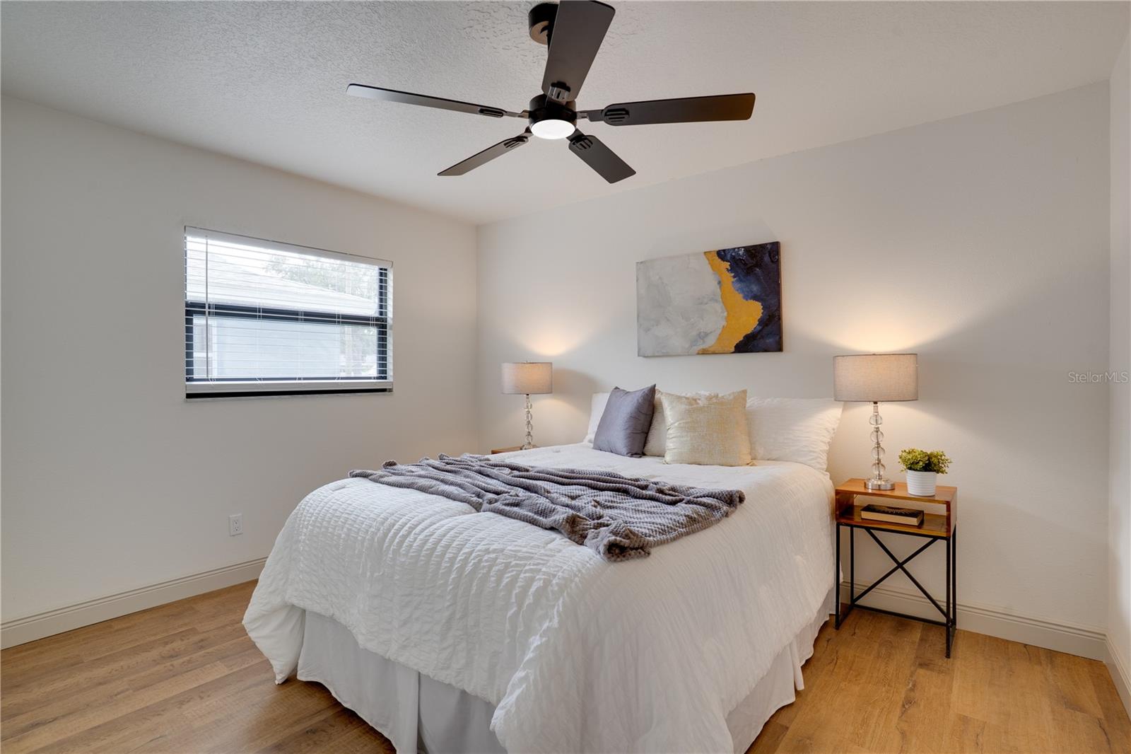 Image 21 of 36 For 5871 99th Terrace N