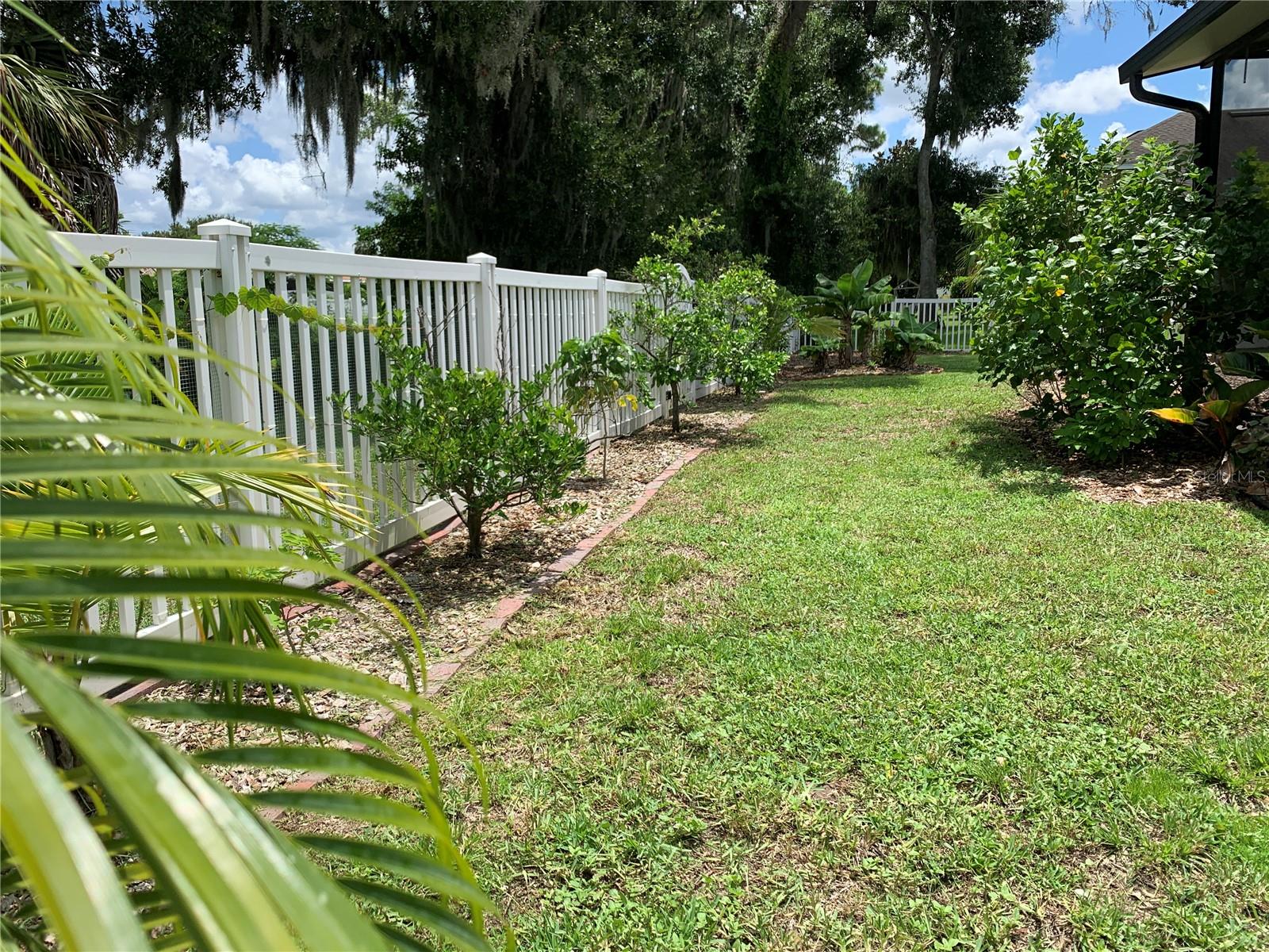 Image 57 of 66 For 10308 Holland Road