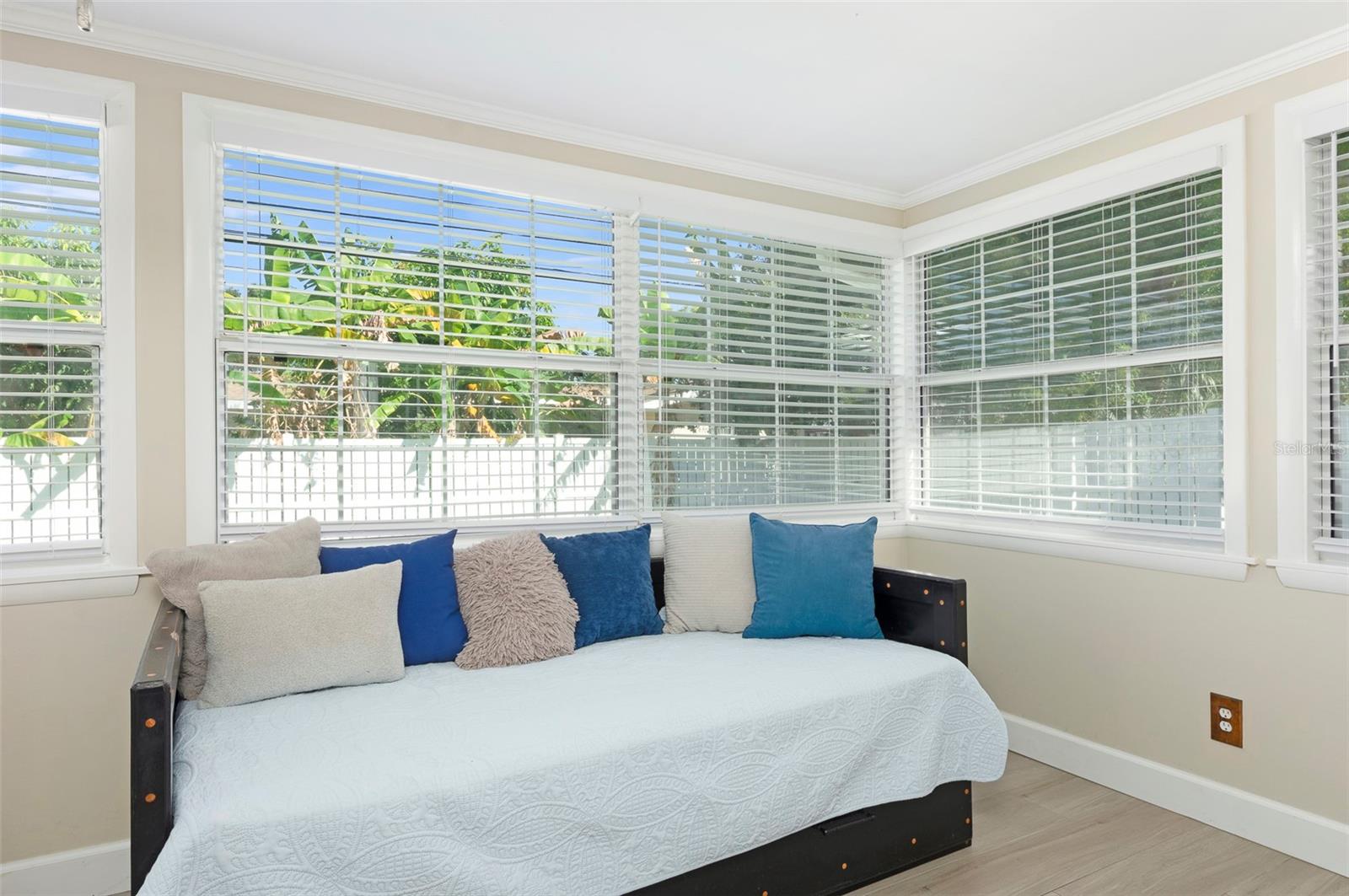 Image 12 of 30 For 2945 Brookfield Drive