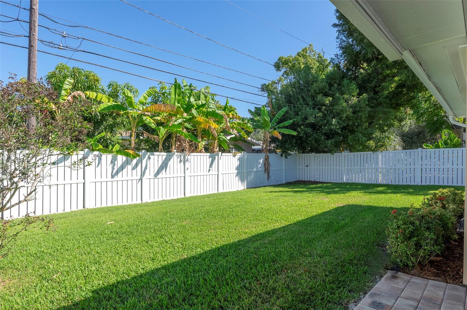 Image 22 of 30 For 2945 Brookfield Drive