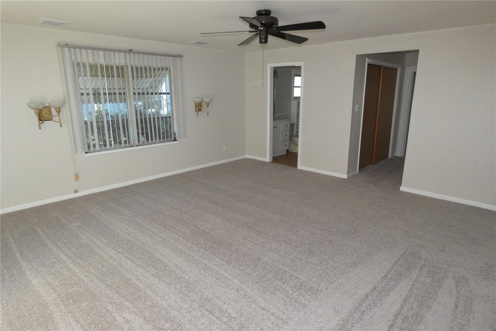 Image 11 of 16 For 4344 Dartmouth Avenue N