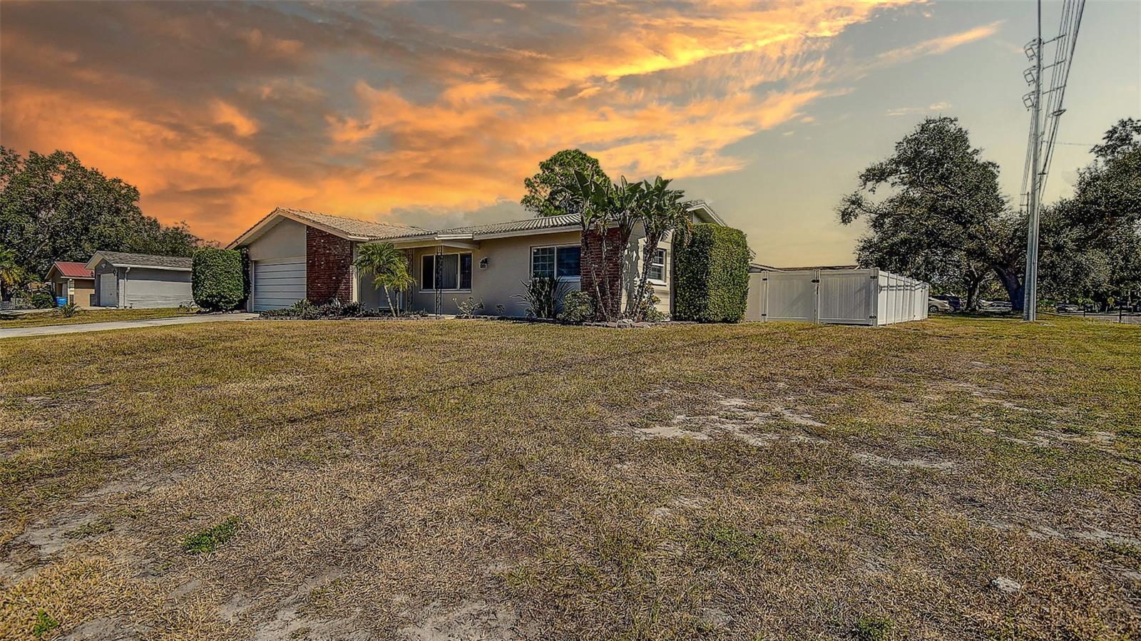 Image 12 of 47 For 8601 139th Street