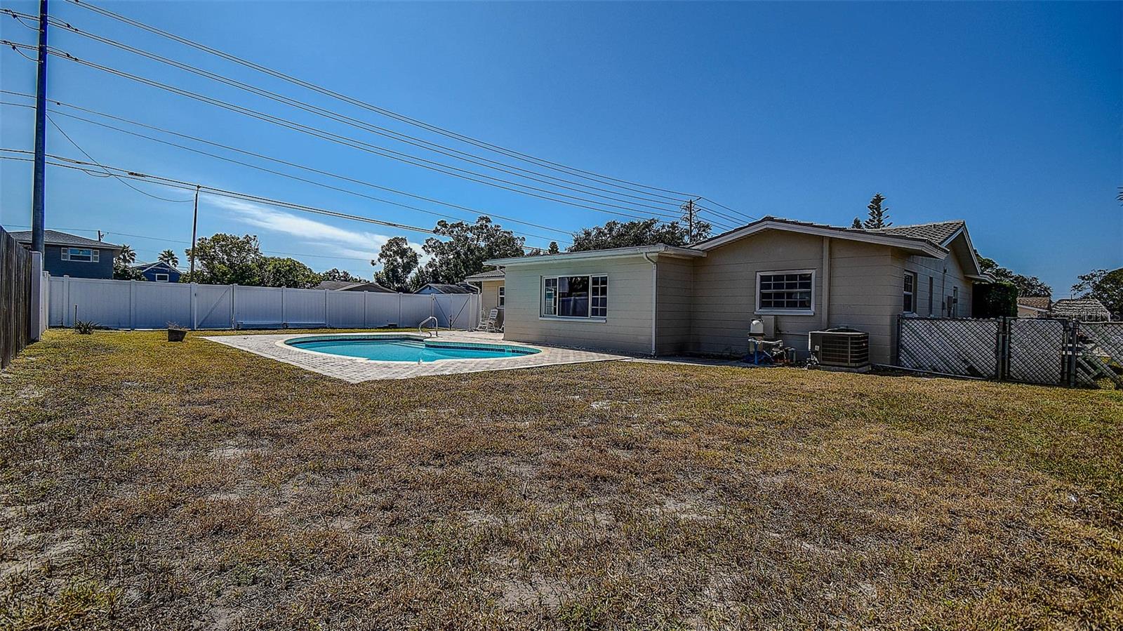 Image 21 of 47 For 8601 139th Street