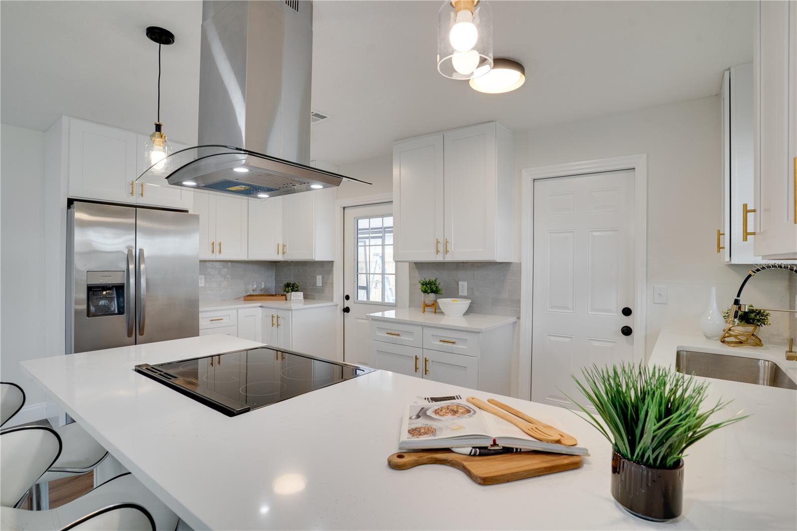 Image 11 of 36 For 4581 67th Avenue N