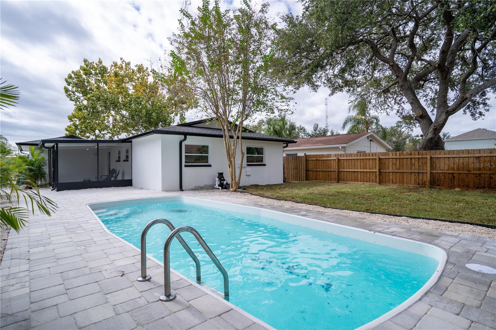 Image 27 of 36 For 4581 67th Avenue N