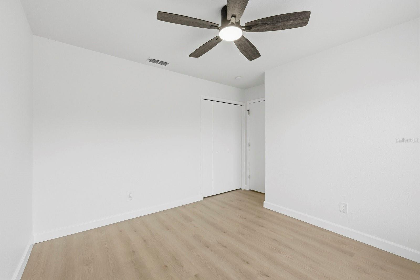 Image 26 of 36 For 5581 Greyston Street