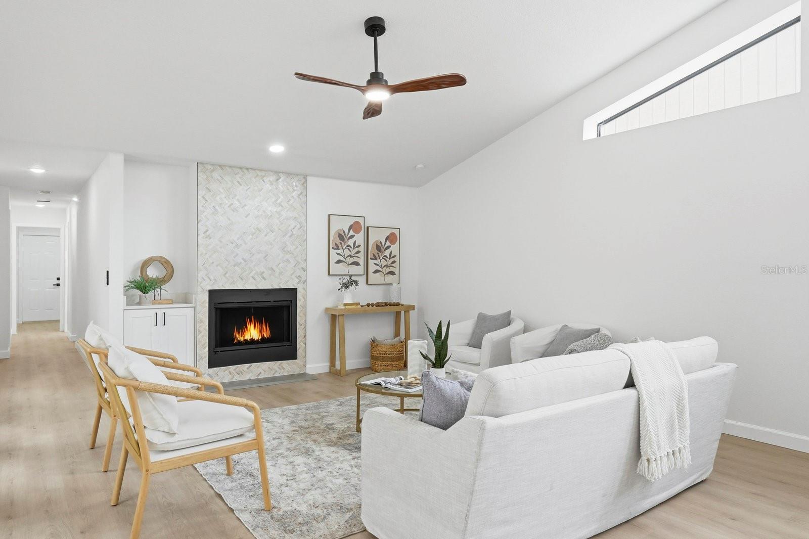 Image 4 of 36 For 5581 Greyston Street