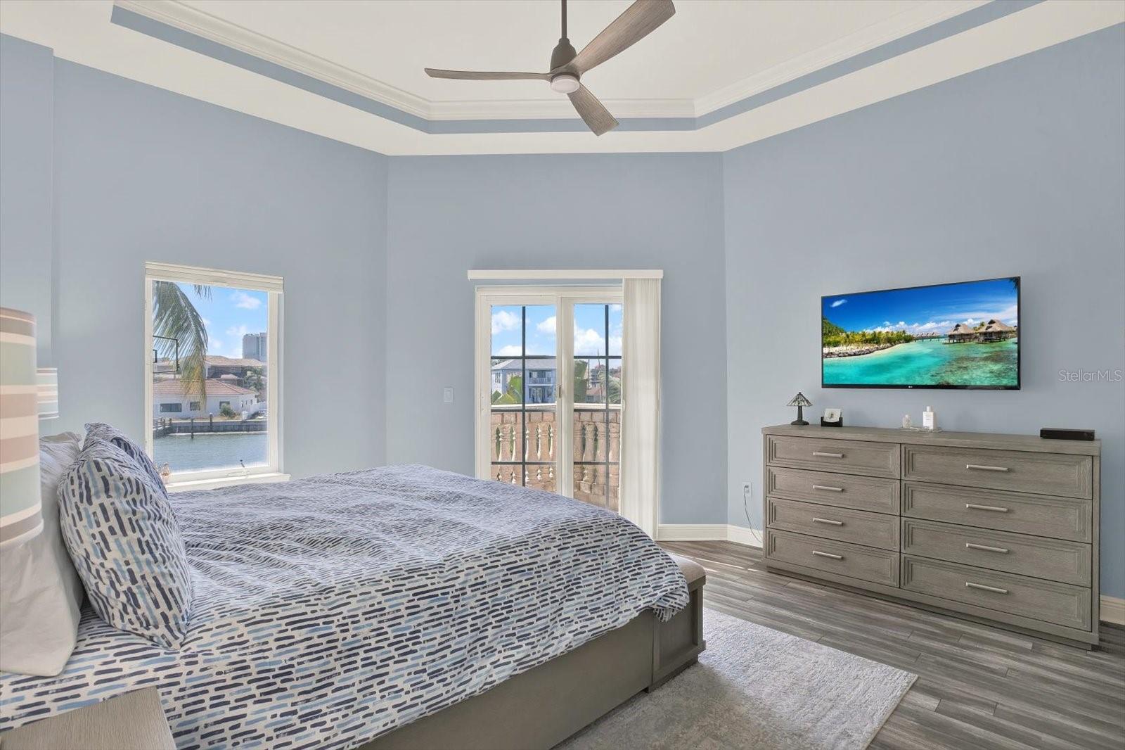 Image 15 of 53 For 205 Brightwater Drive 101