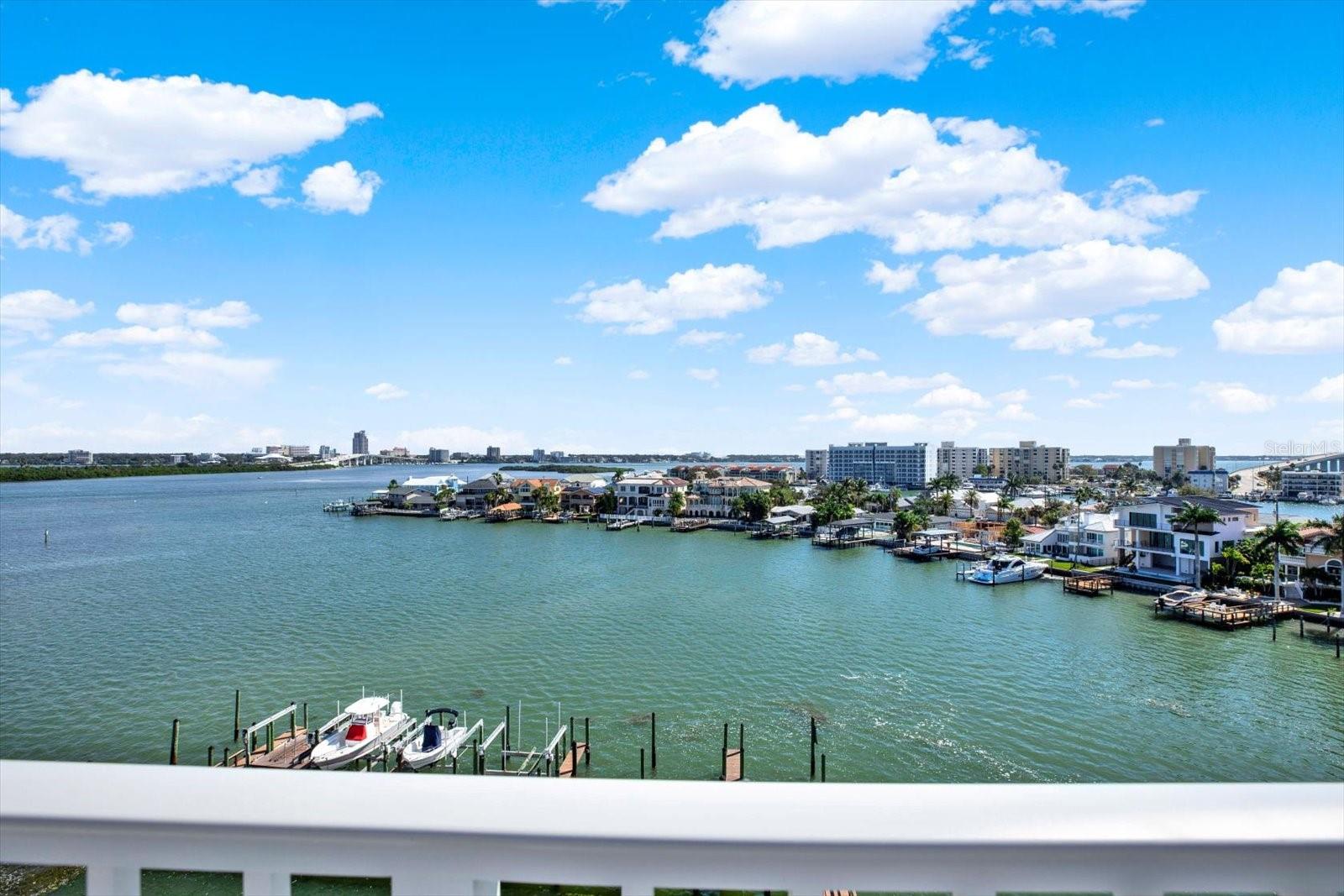 Image 49 of 53 For 205 Brightwater Drive 101