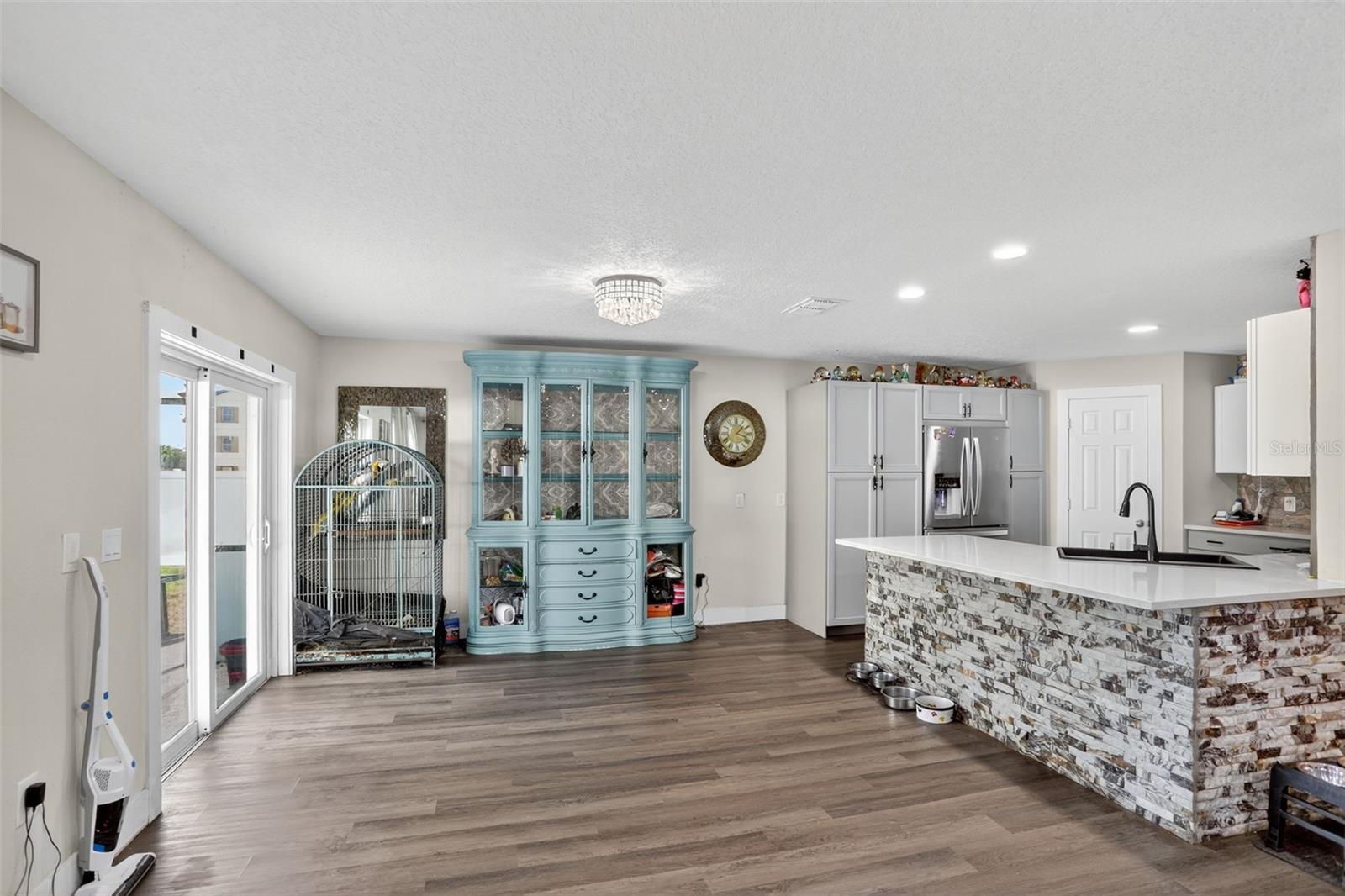 Image 10 of 46 For 306 Rona Lane