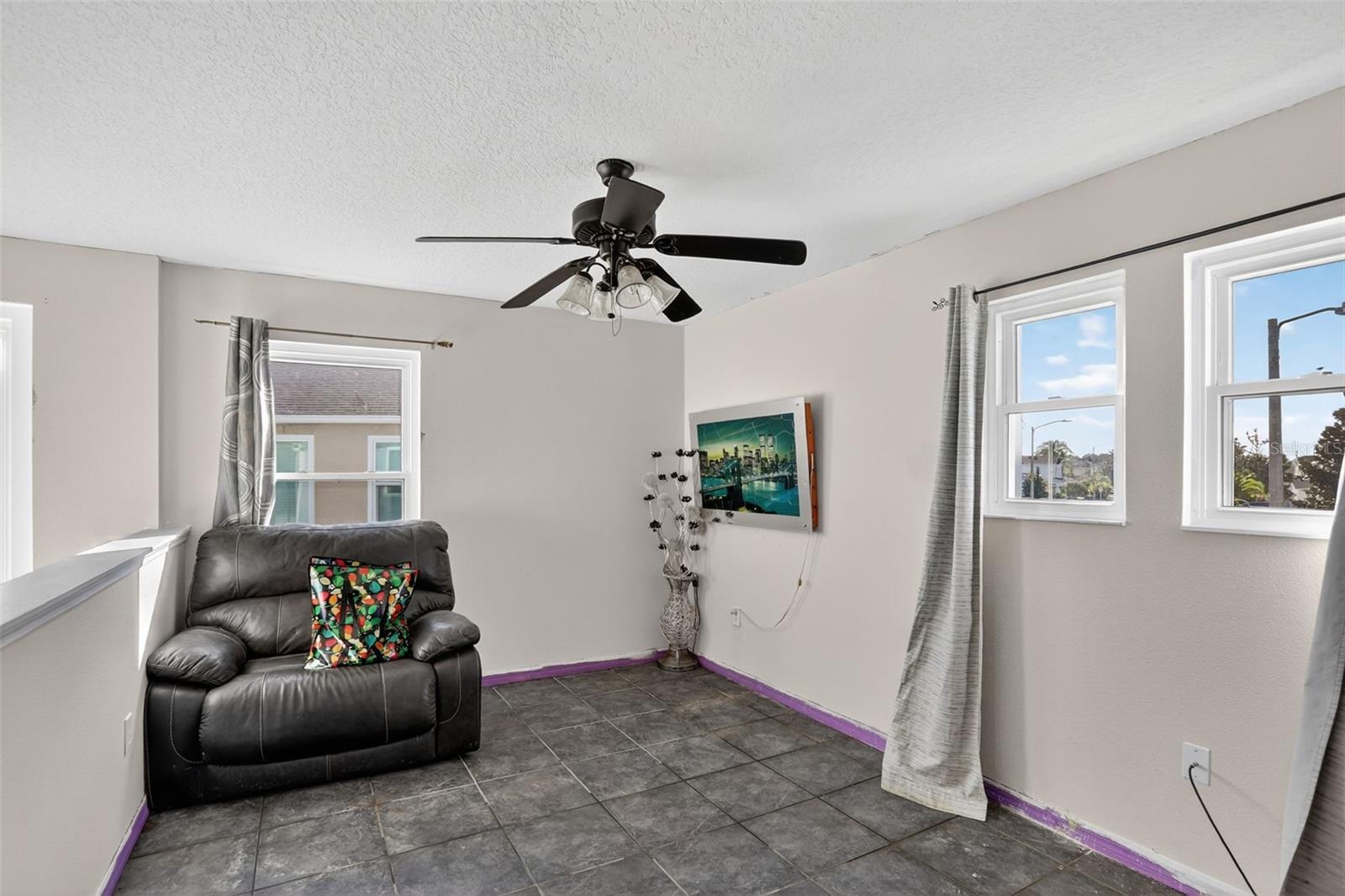 Image 13 of 46 For 306 Rona Lane