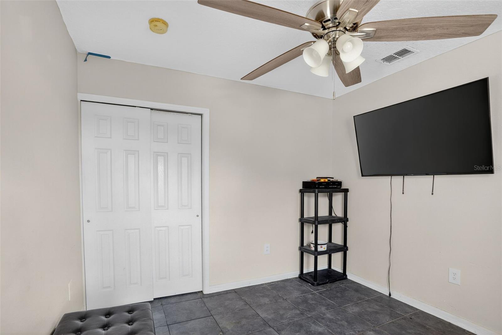 Image 20 of 46 For 306 Rona Lane