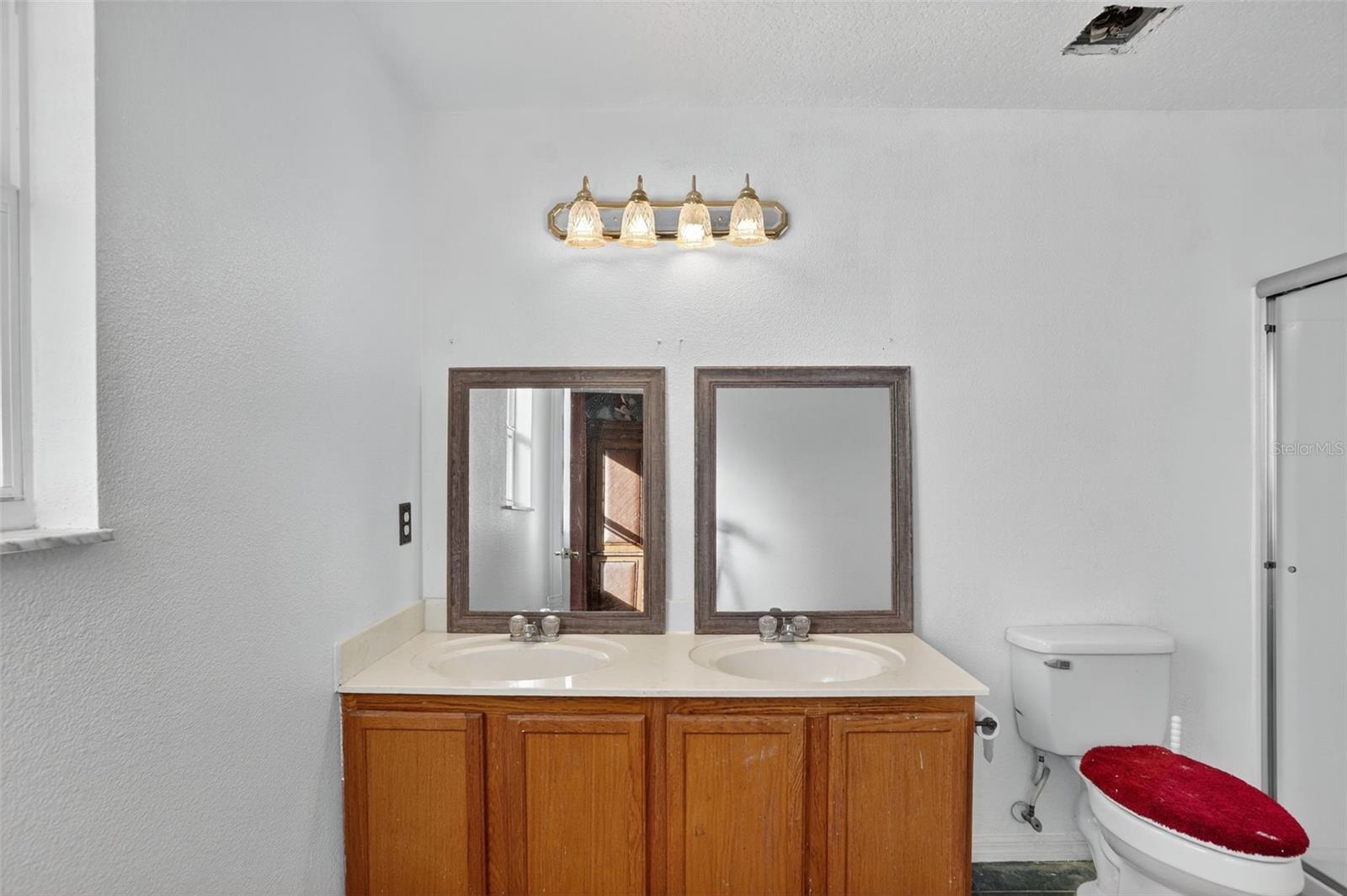 Image 27 of 46 For 306 Rona Lane