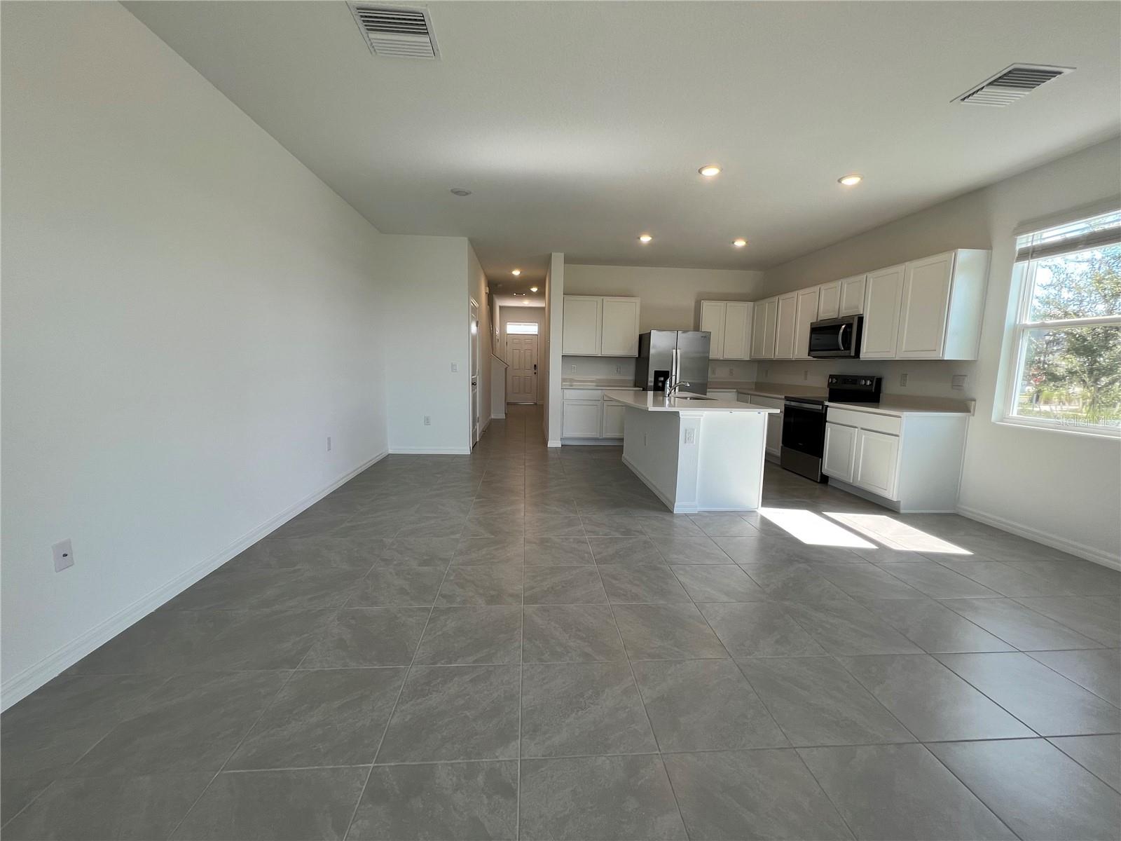 Image 8 of 36 For 110 Mangrove Shade Circle