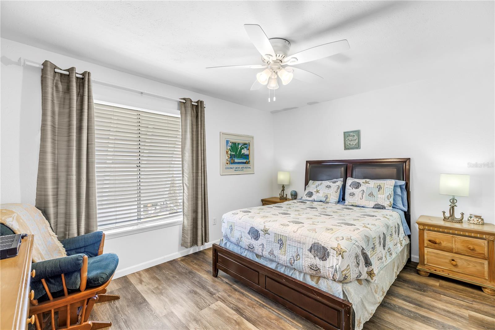 Image 13 of 38 For 3735 42nd Way S I