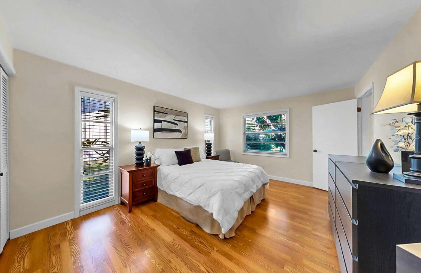 Image 13 of 27 For 3100 Cascade Drive