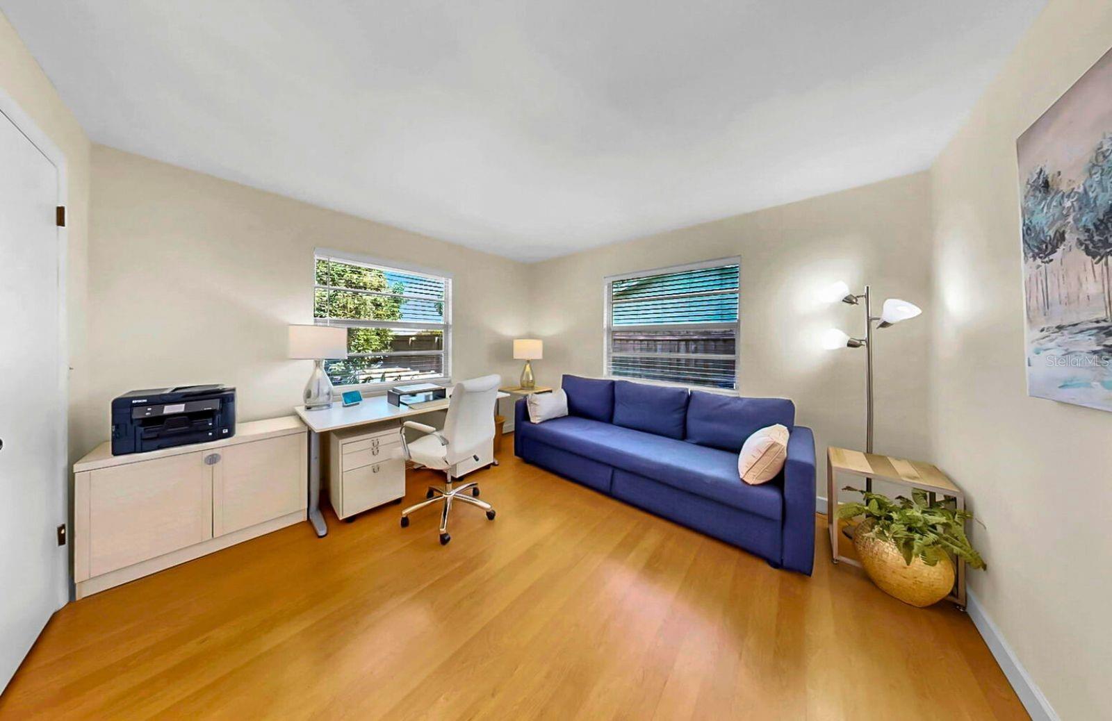 Image 18 of 27 For 3100 Cascade Drive