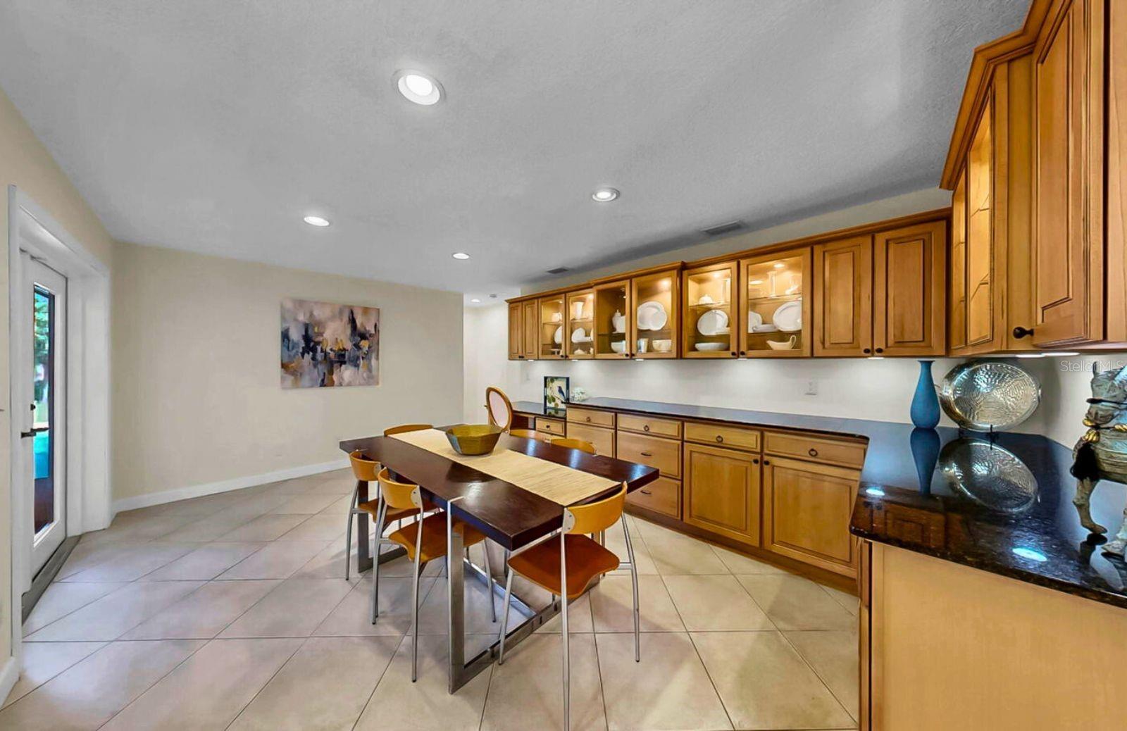 Image 4 of 27 For 3100 Cascade Drive