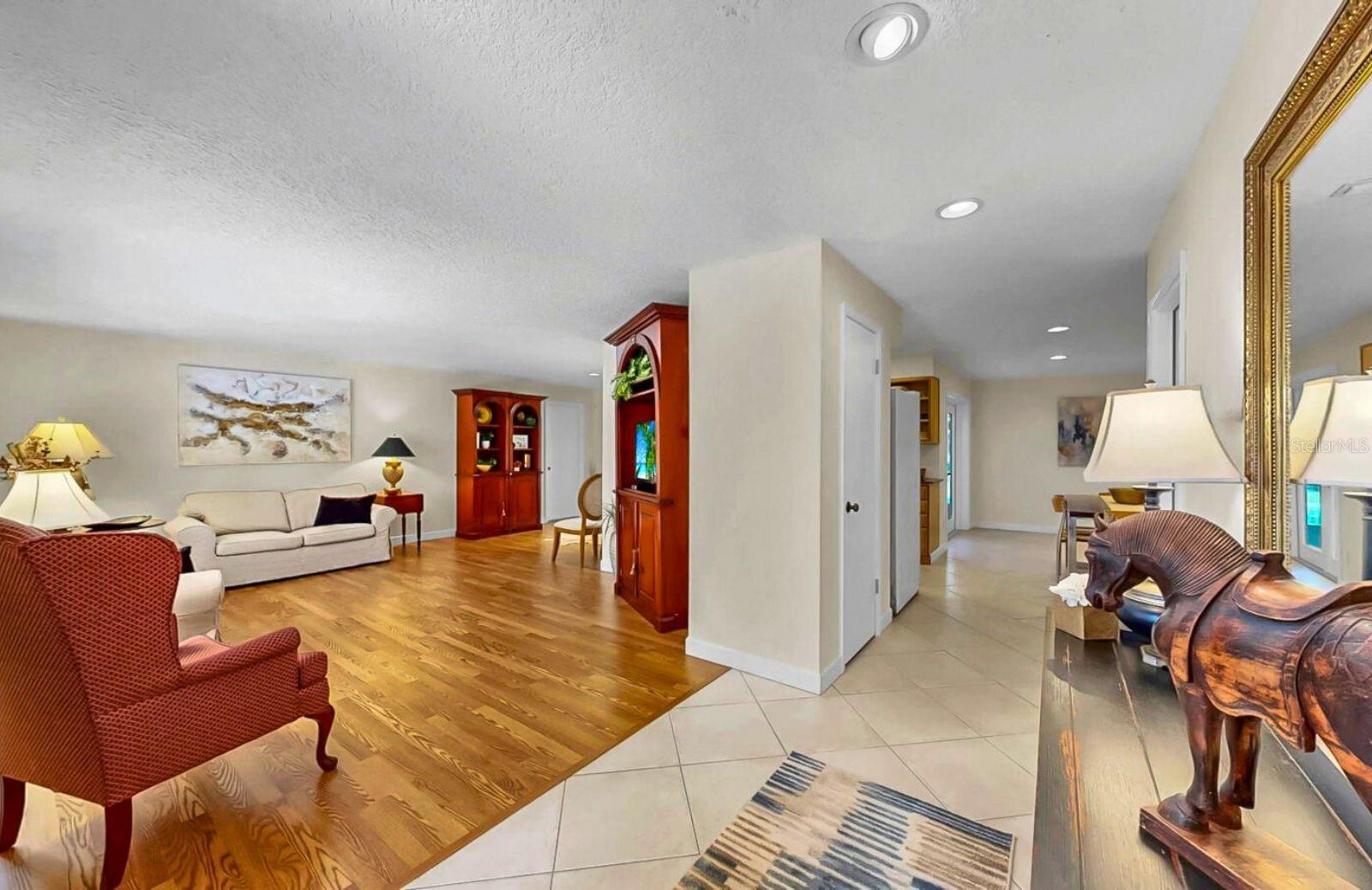 Image 9 of 27 For 3100 Cascade Drive