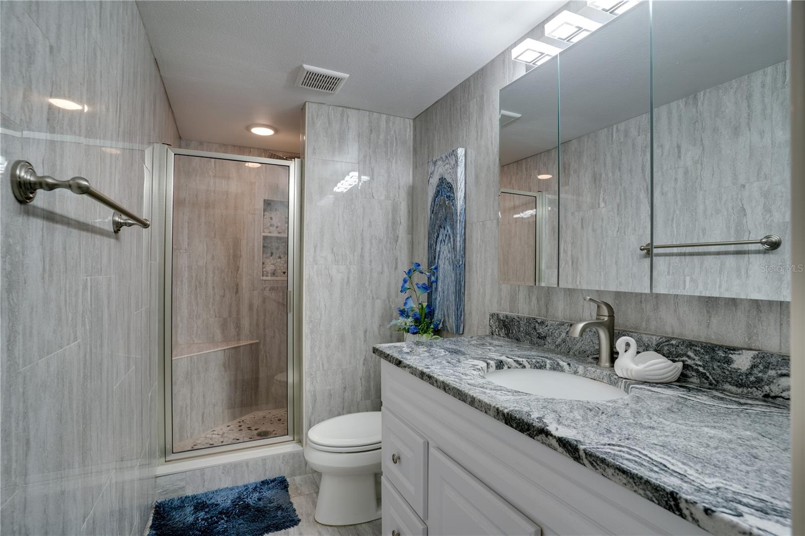 Image 13 of 31 For 117 Cypress Court 117